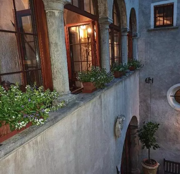 B&b Di Charme Palazzo Lambertenghi