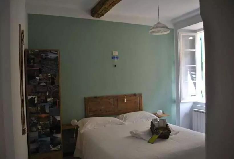 ベッドアンドブレックファースト Al Piccolo Scoglio   Room & Breakfast