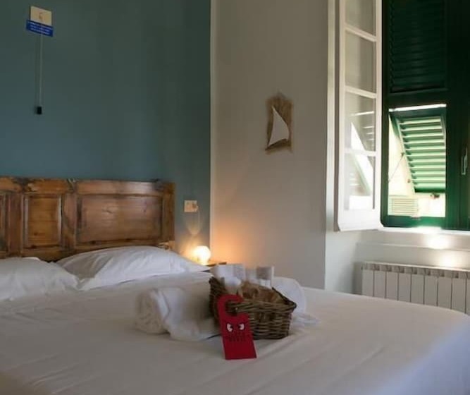 צימר Al Piccolo Scoglio   Room & Breakfast