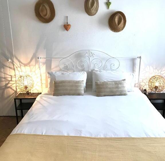 مبيت وإفطار Casa Largo Do Poço Guesthouse