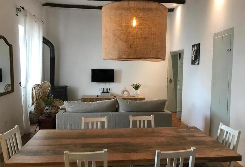مبيت وإفطار Casa Largo Do Poço Guesthouse