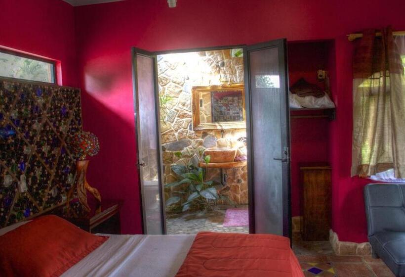 ベッドアンドブレックファースト Gingerbread Restaurant &