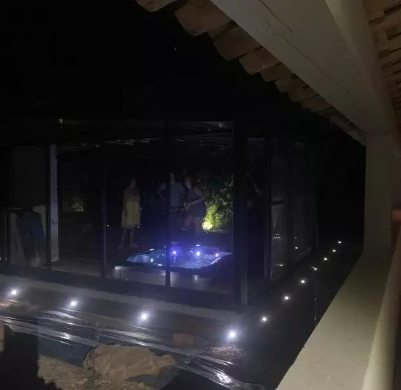 ベッドアンドブレックファースト Sous Les Oliviers   Jacuzzi   Studios De Standing Tout équipés