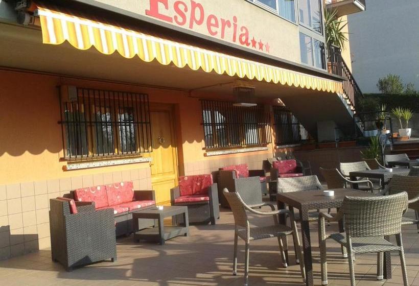 Отель Albergo Esperia
