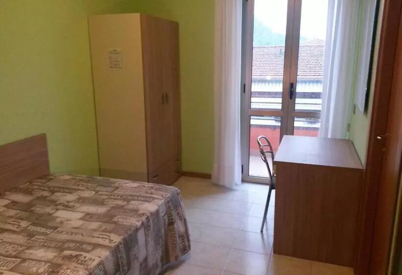 ホテル Albergo Esperia