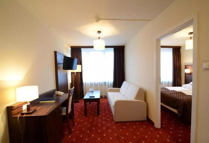 Hotelli Pzmot