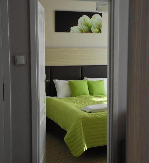 בית מלון כפרי Pzmot