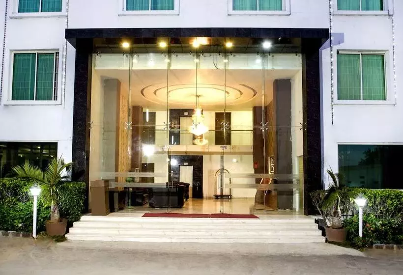 Hotelli Rainbow International Shamshabad