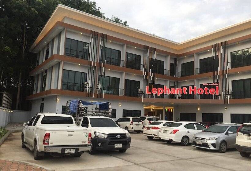 호텔 The Lephant