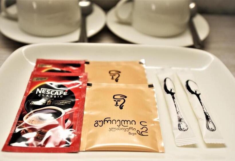 Kazbegi Hotel Batumi