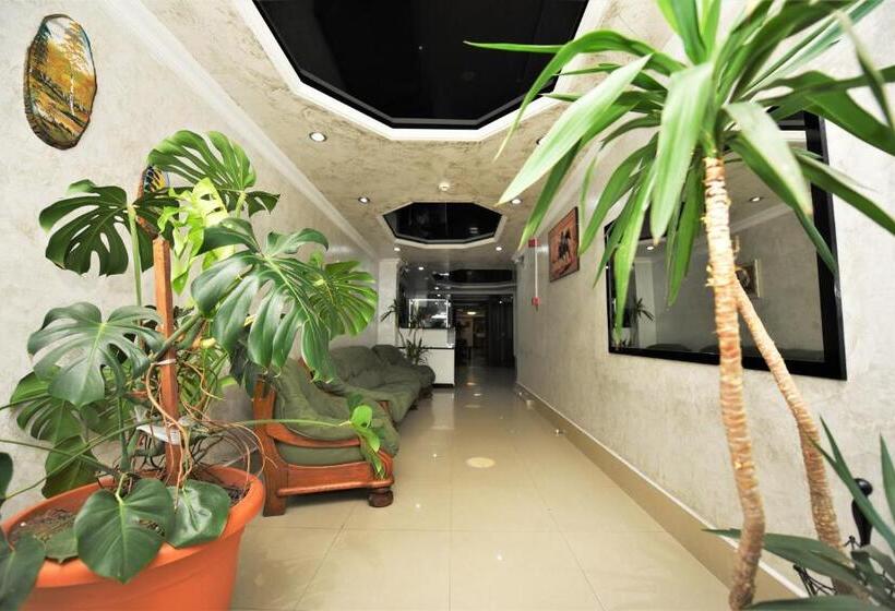 Kazbegi Hotel Batumi