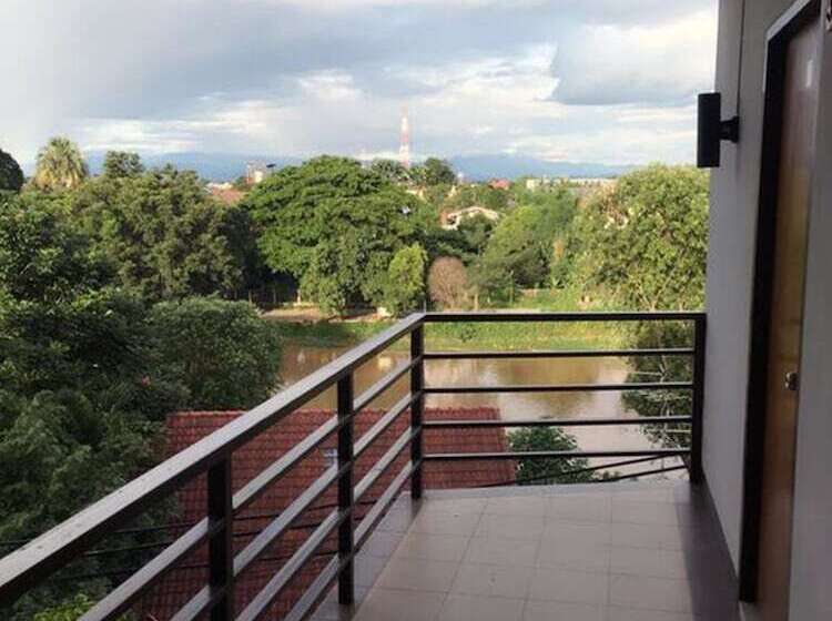 מוטל Room Riverside