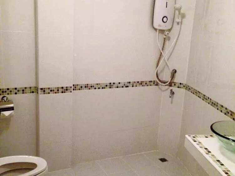 مُتل Room Riverside