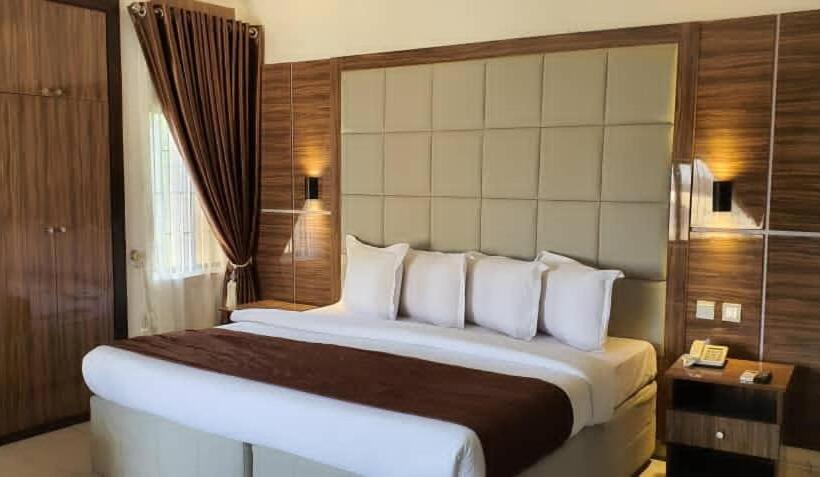 Presken Hotel At International Airport Road