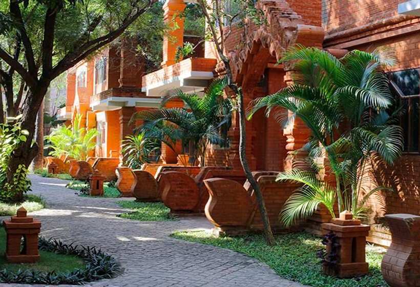 استراحتگاه Ananta Bagan