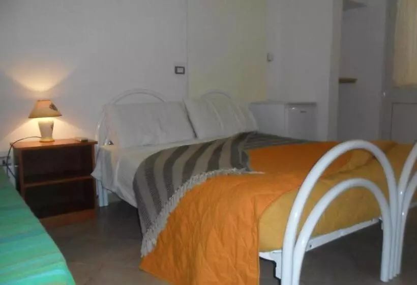 Aamiaismajoitus (B&B) La Stanza Alternativa