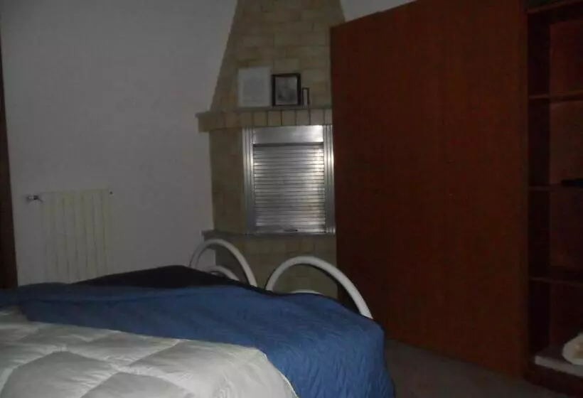 Aamiaismajoitus (B&B) La Stanza Alternativa