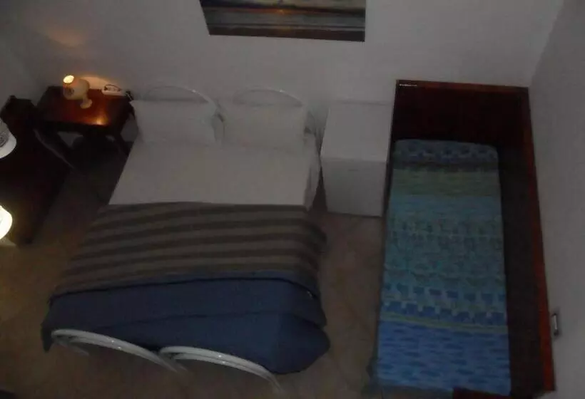 Aamiaismajoitus (B&B) La Stanza Alternativa