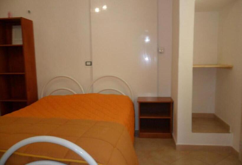 مبيت وإفطار La Stanza Alternativa