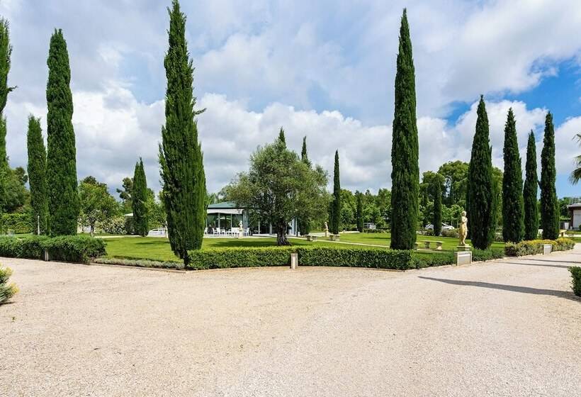 Casale Delle Ronde B&b