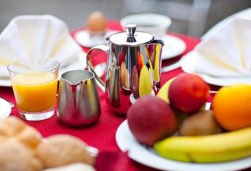 مسافرخانه Pension Hasslhof