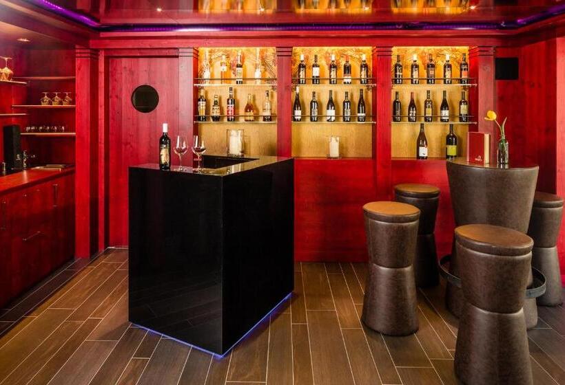 مسافرخانه Pension Hasslhof