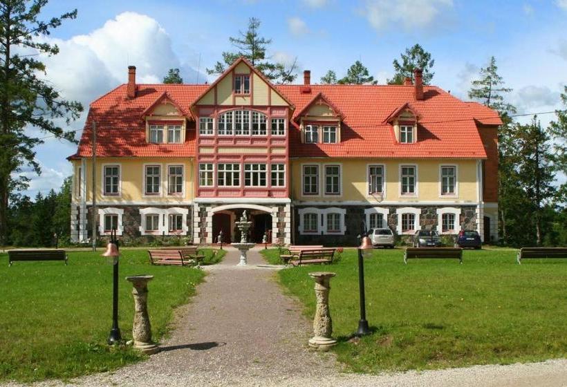 هتل Cantervilla Castle