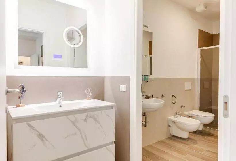 هتل Elegance Suite Apartments