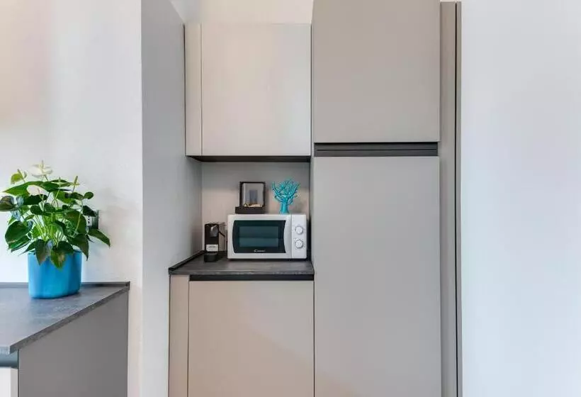 هتل Elegance Suite Apartments