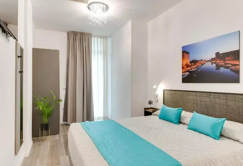 هتل Elegance Suite Apartments