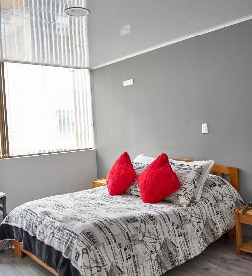 בית מלון כפרי Suarel Center