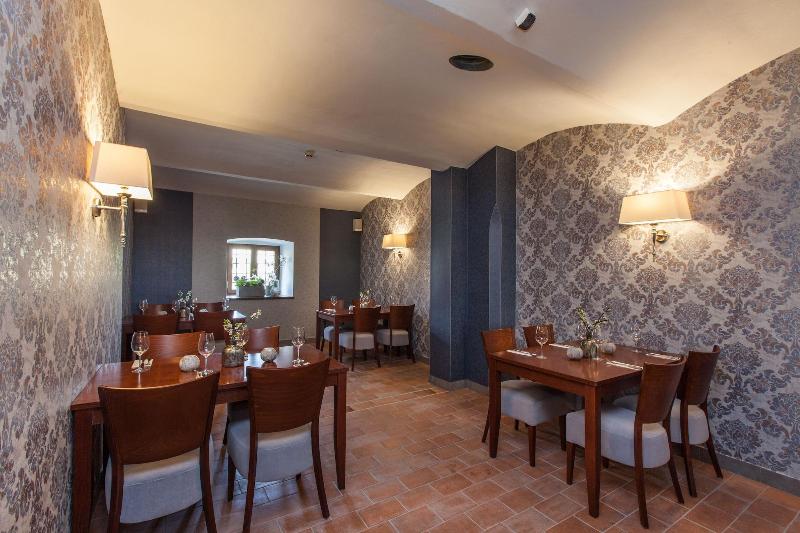 Отель The Granary