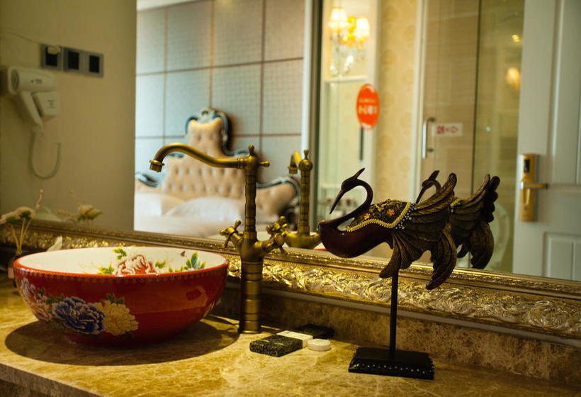 בית מלון כפרי Warmness Club