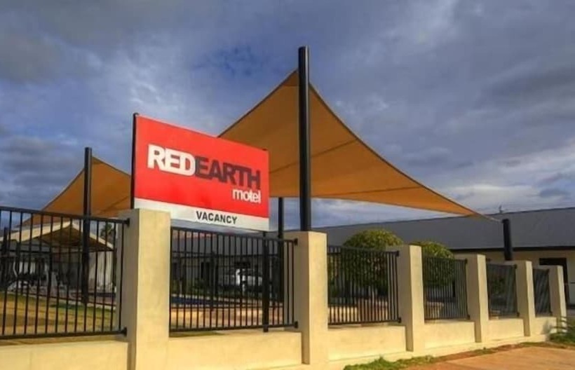 Red Earth Motel