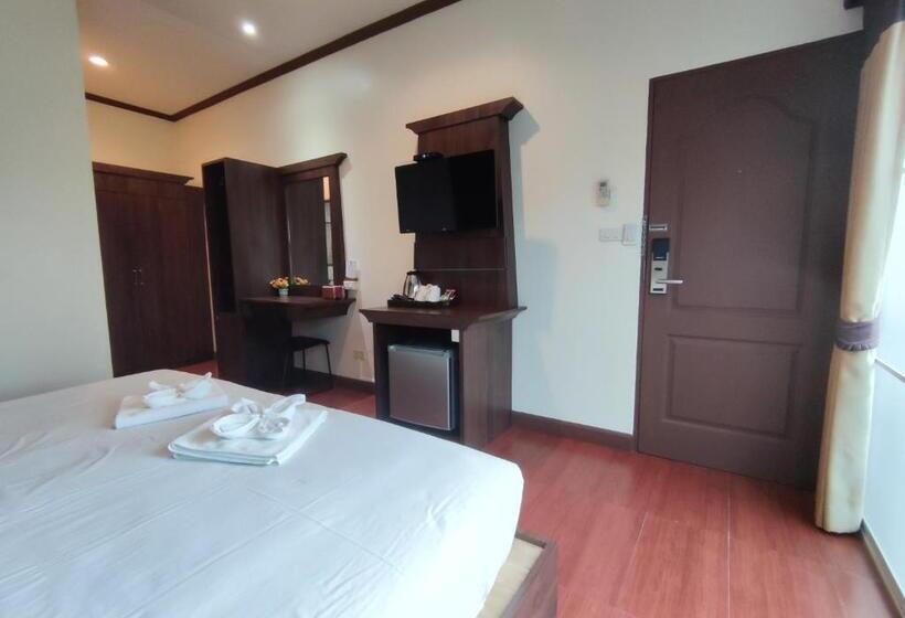 Resort Baantip Suantong