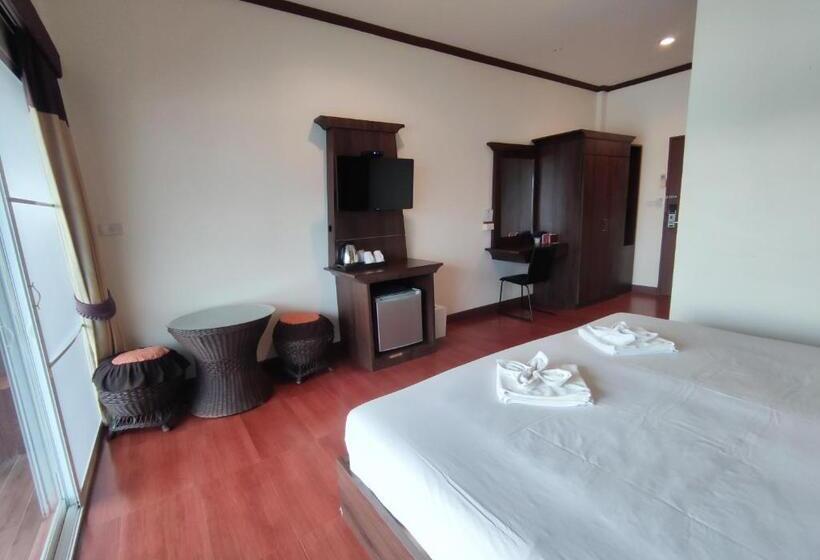 Resort Baantip Suantong