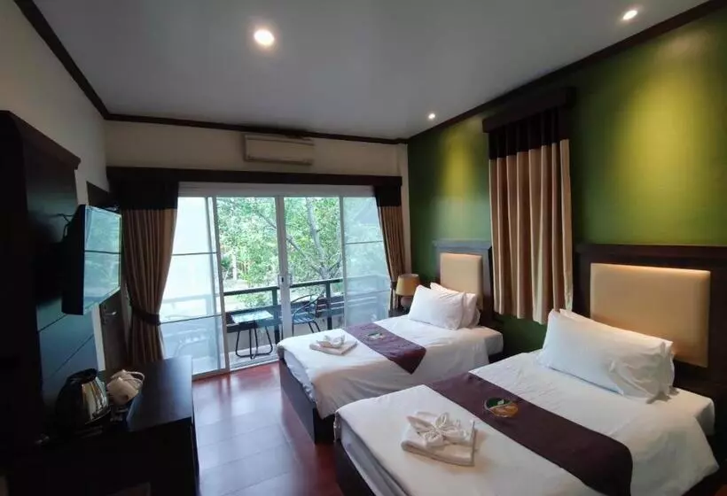 استراحتگاه Baantip Suantong