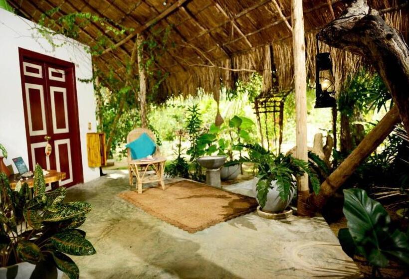 Palagama Beach Resort