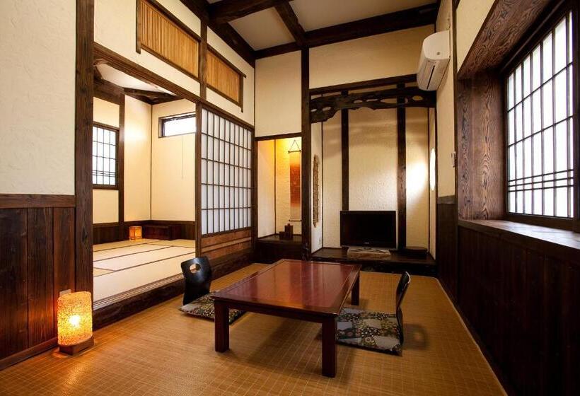 ריוקאן Yunoyado Irifune