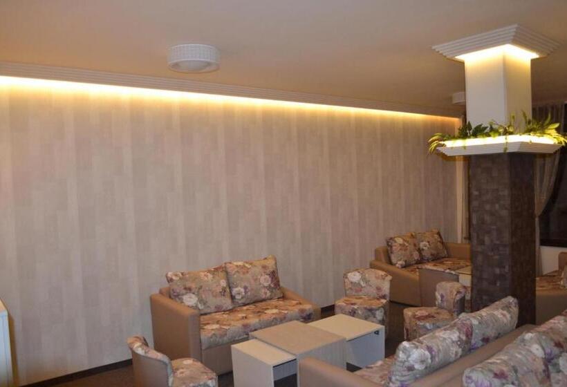 Tryavna Lake Hotel & Spa