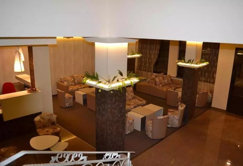 Tryavna Lake Hotel & Spa