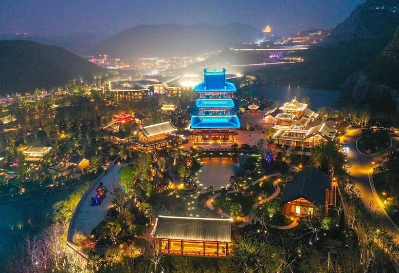 בית מלון כפרי Banyan Tree Nanjing Garden Expo