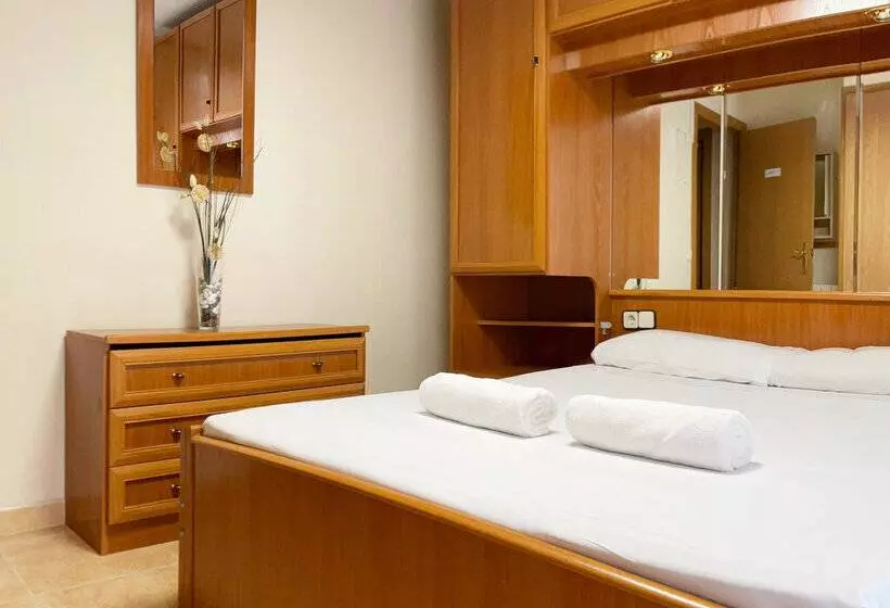 Apartamentos Mar Bella Segur De Calafell 3000