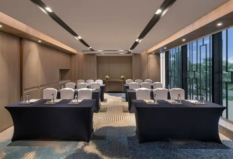 Hotelli Navi Mumbai Marriott