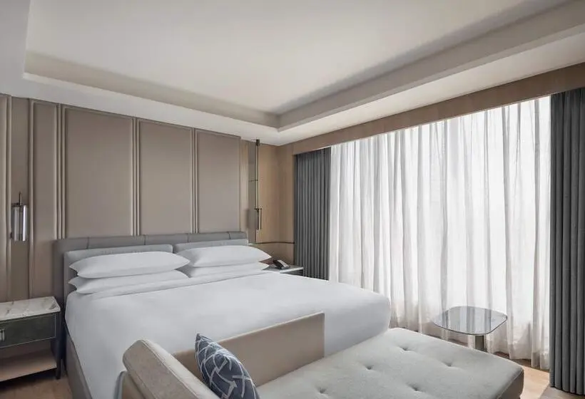 Hotelli Navi Mumbai Marriott