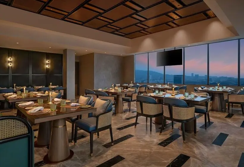 Hotelli Navi Mumbai Marriott