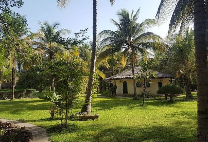 هتل Sindola Safari Lodge