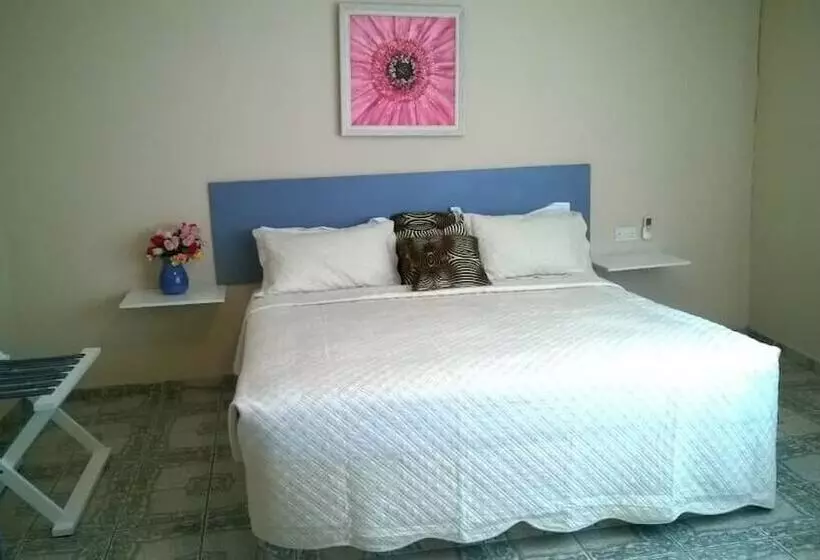 هتل Sindola Safari Lodge