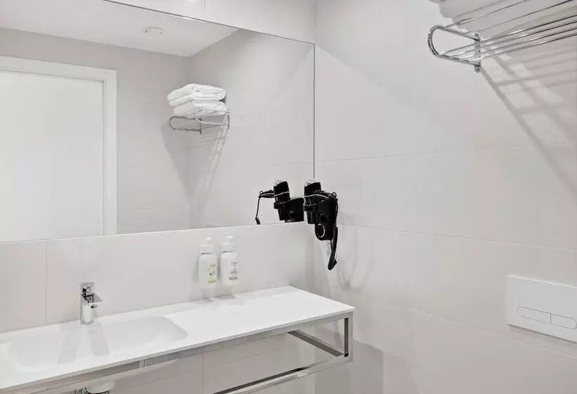 B&b Hotel Madrid Tres Cantos