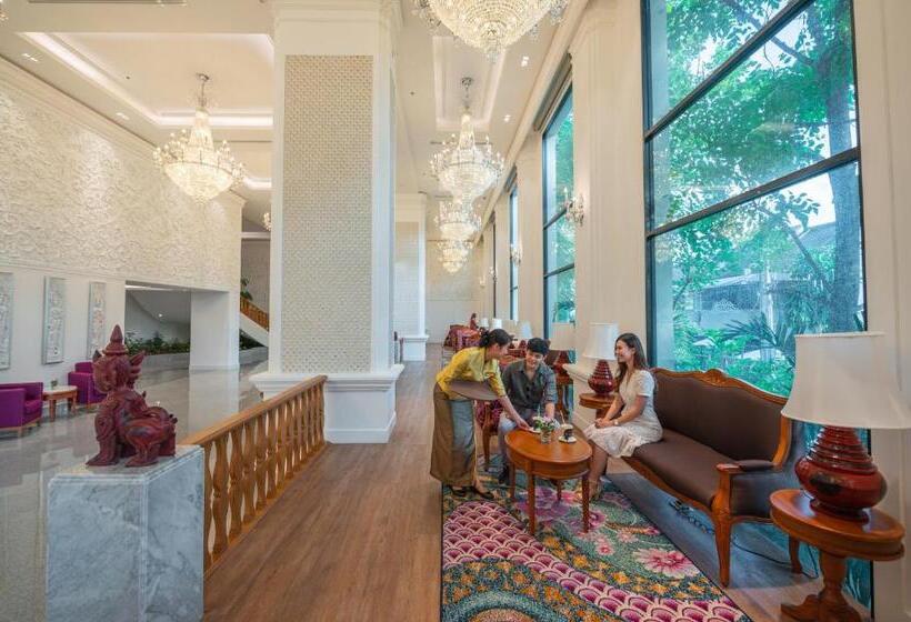 هتل The Empress Premier Chiang Mai Sha Extra Plus